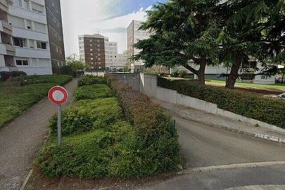 Vignette parking Les Clayes-sous-Bois - Parmentier - chemin de Ronde