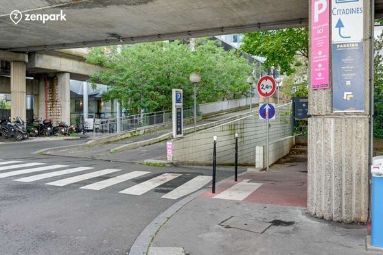 Vignette parking Courbevoie - Esplanade de la Défense - Citadines
