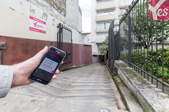 Vignette parking Métro Mairie d'Ivry - avenue Maurice Thorez - Ivry sur Seine