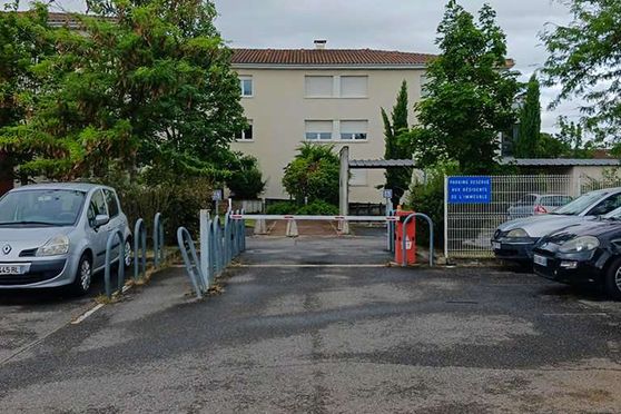 Vignette parking Blagnac - route de Grenade - rue Marc Chagall - extérieur