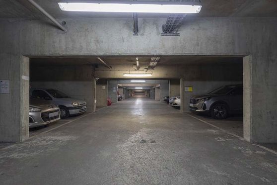 Vignette parking Métro Chevaleret - rue Louise Weiss - Paris 13