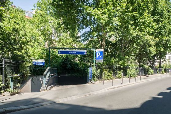 Vignette parking Paris - Saint-Augustin Bergson - SAEMES