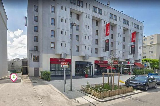 Vignette parking Champs-sur-Marne - Gare Noisy-Champs RER - Ibis