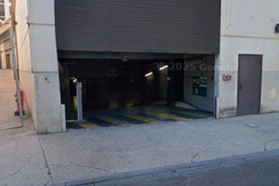 Vignette parking Le Triangle CGR - 2 avenue du Général Leclerc - Nîmes