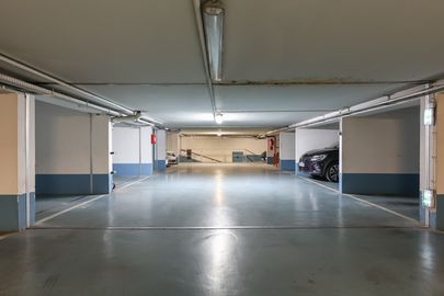 Vignette parking Métro Les Agnettes - rue de l'abbé glatz - Bois Colombes