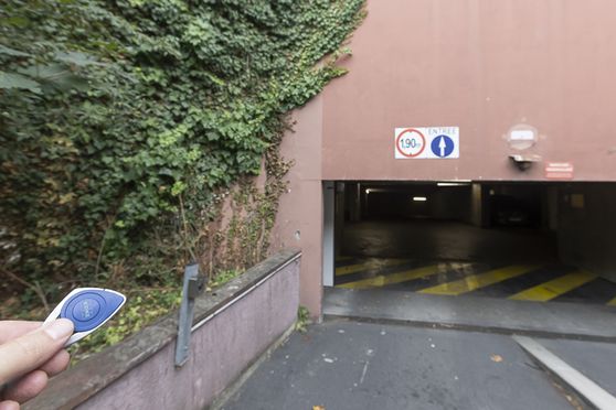 Vignette parking Quai d'Asnières-sur-Seine - Villeneuve la Garenne