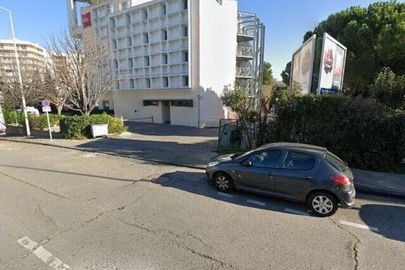 Parking Marseille - Bonneveine - B&B Hotel