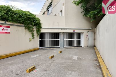 Vignette parking Gare du stade - Colombes