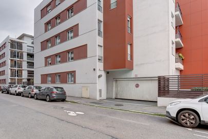 Vignette parking 57 rue Maryse Bastié - Lyon 8