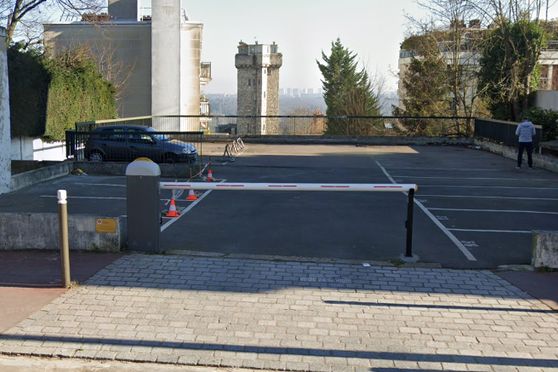 Vignette parking Gare Suresnes-Mont-Valérien - boulevard Maréchal de Lattre de Tassigny