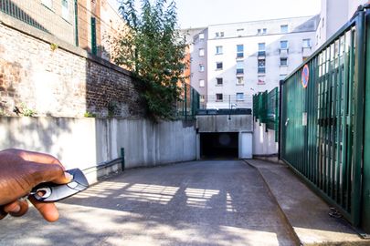 Vignette parking Métro Wazemmes - rue du Marché - Lille