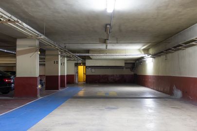 Vignette parking Métro Pont de Neuilly - rue du Pont