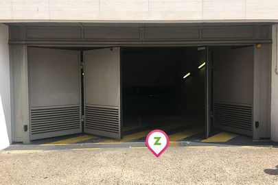 Vignette parking Issy-les-Moulineaux - Gare d'Issy - Verdun