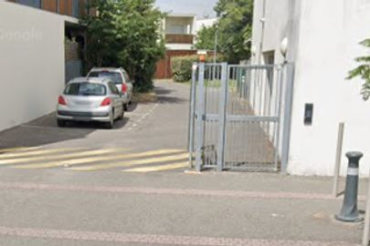 Parking Lycée Saint-Exupéry - rue George Sand - Blagnac