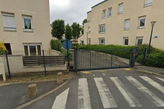 Vignette parking Centre-ville - avenue Jules Vallès - Vauréal