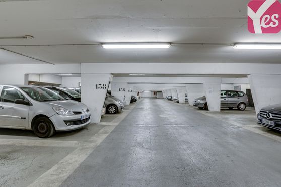 Vignette parking MK2 Cinémas - avenue de Flandre - Paris 19