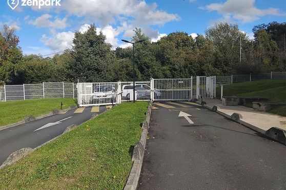 Vignette parking Limeil-Brévannes - avenue de Valenton - Parc de Limeil