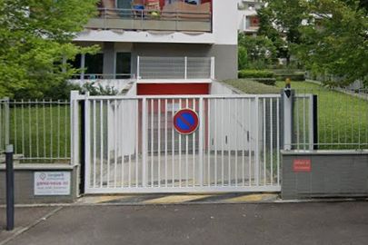 Vignette parking Dijon - Parc des Grésilles - Théâtre