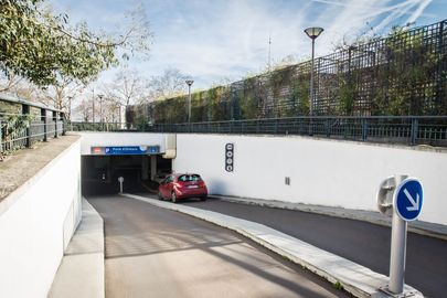 Vignette parking Saemes - rue de la Légion étrangère - Paris 14