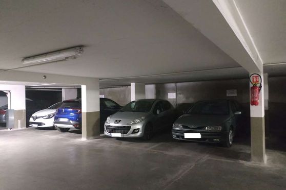 Vignette parking Issy-les-Moulineaux - Aquaboulevard - Corentin Celton