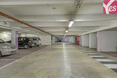 Vignette parking Collège Sainte-Clotilde - rue de Reuilly - Paris 12