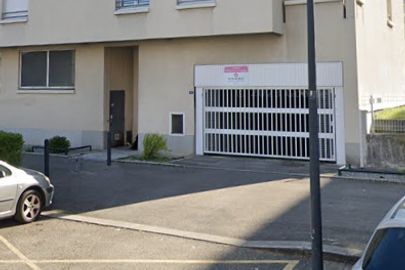 Vignette parking Stade Porte Villeneuve - rue des Colibris 38100 Grenoble