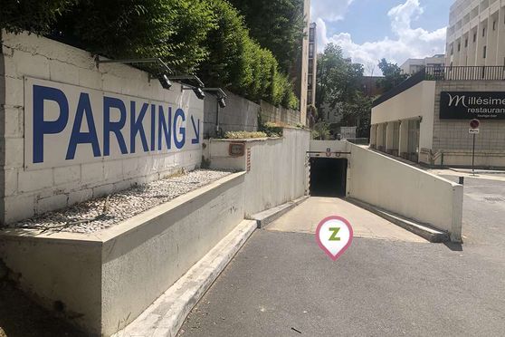 Vignette parking Mercure - Porte de Versailles