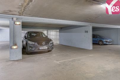 Vignette parking Père Lachaise - L'Atelier des Lumières - Paris