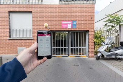 Vignette parking Tramway Six routes - rue Paul Langevin - La Courneuve