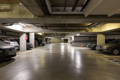 Vignette parking Jardin Claire Motte - rue Marguerite Long - Paris 17