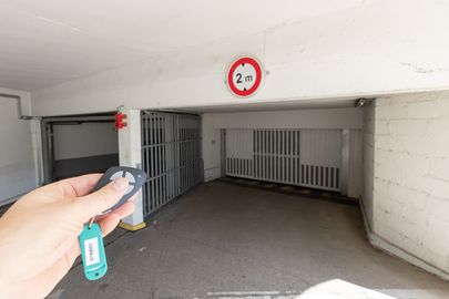 Vignette parking Assurance Maladie - passage Prévert - Colombes