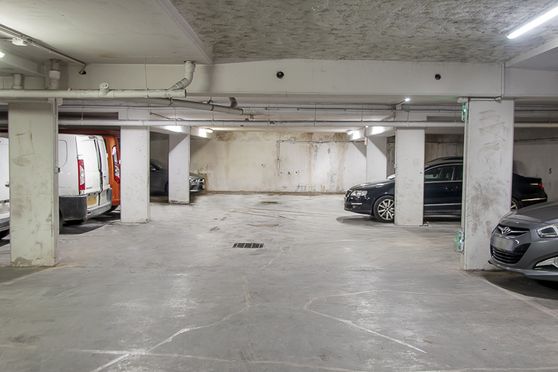 Vignette parking Métro Jourdain - rue des Envierges - Paris 20