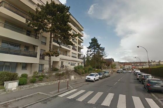 Vignette parking Gare Montreuil - rue Champ Lagarde - Versailles