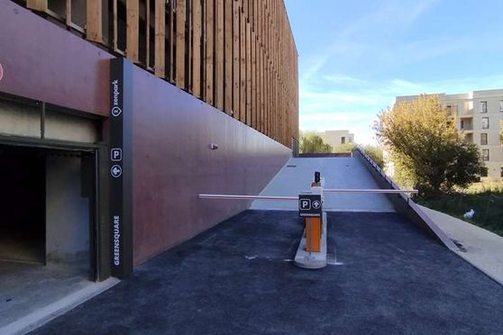 Vignette parking Bruges - Tram Cracovie - Petit Bruges - Greensquare