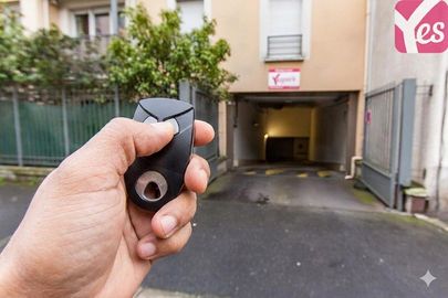 Vignette parking Métro Villejuif Léo Lagrange - impasse de Gournay - Ivry-sur-Seine