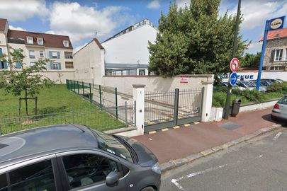 Vignette parking Gare Saint-Germain-Grande-Ceinture - rue Stéphane Mony - Saint Germain en Laye