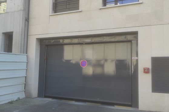 Vignette parking Quatre Routes - 21 avenue de Stalingrad - Colombes