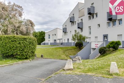 Parking Stade François Parco - avenue du Recteur Pierre Moisy - Lagord