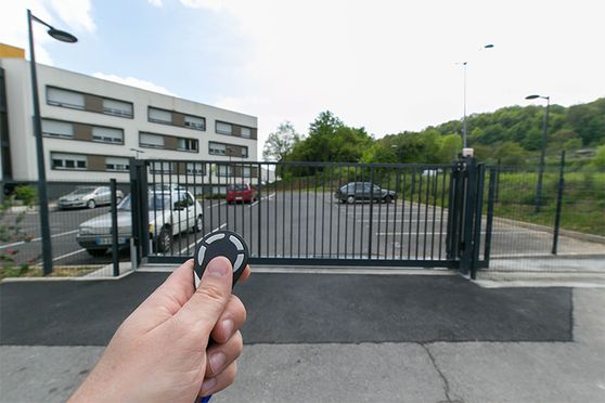 Vignette parking Avenue du 8945 - 2 boulevard Branly - Nogent sur Oise mai 1