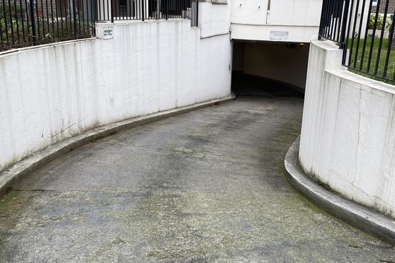 Vignette parking Square Charles de Gaulle - 51 rue Jean Bleuzen - Vanves