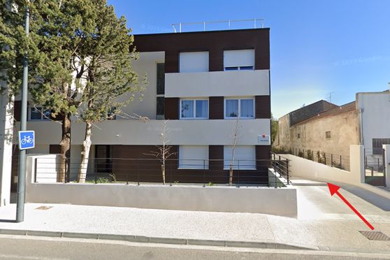 Vignette parking Centre-ville - avenue Pasteur - Villeneuve-lès-Avignon