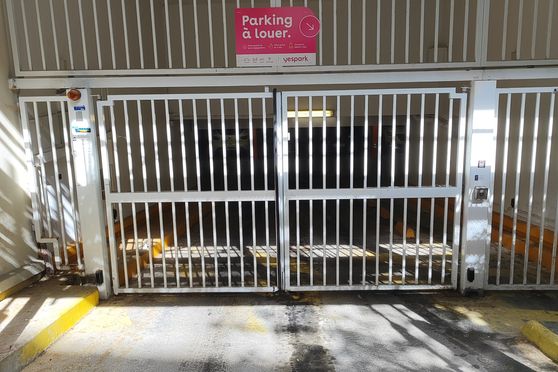 Vignette parking Piscine Bassin Ecole Atlas - boulevard de la Villette - Paris 19