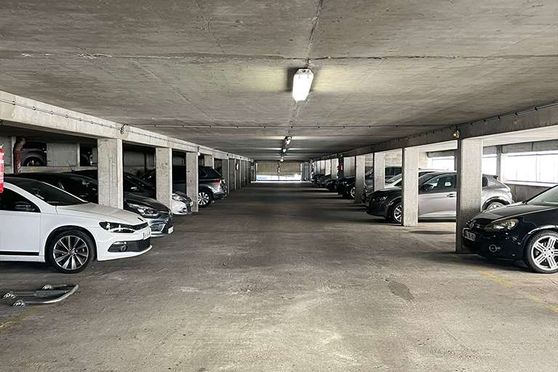 Vignette parking Paris - Aéroport Orly - Voiturier Express