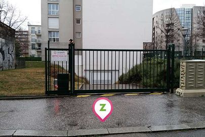 Vignette parking Lyon - Villon - Mairie du 8e