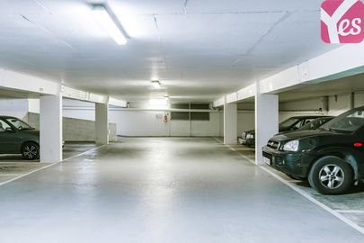 Vignette parking Gare Saint-Quentin-en-Yvelines - avenue de Denton