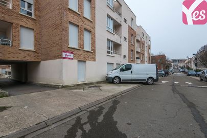 Parking Aqueduc - Plaisir
